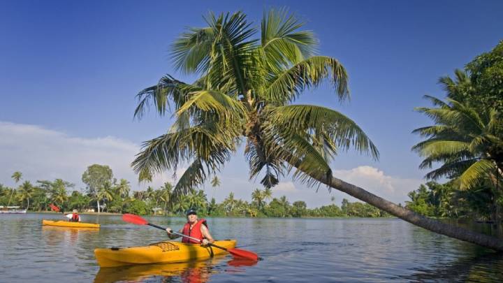 water_sports_kovalam